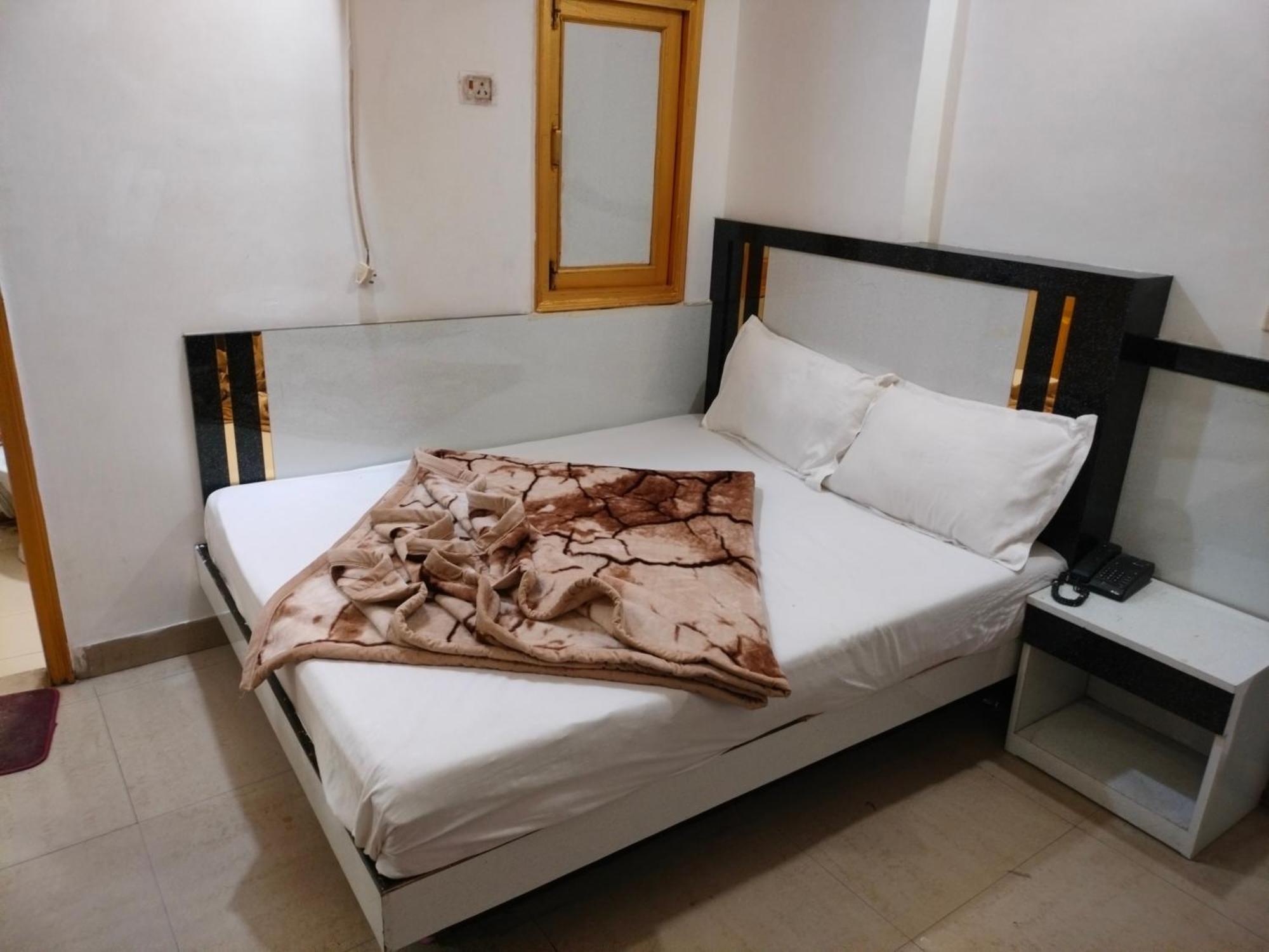 Hotel Geetanjali Inn Nuova Delhi Esterno foto